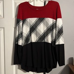 Maurices Size XL, Crew neck, Colorblock mixer, Lightweight sweater